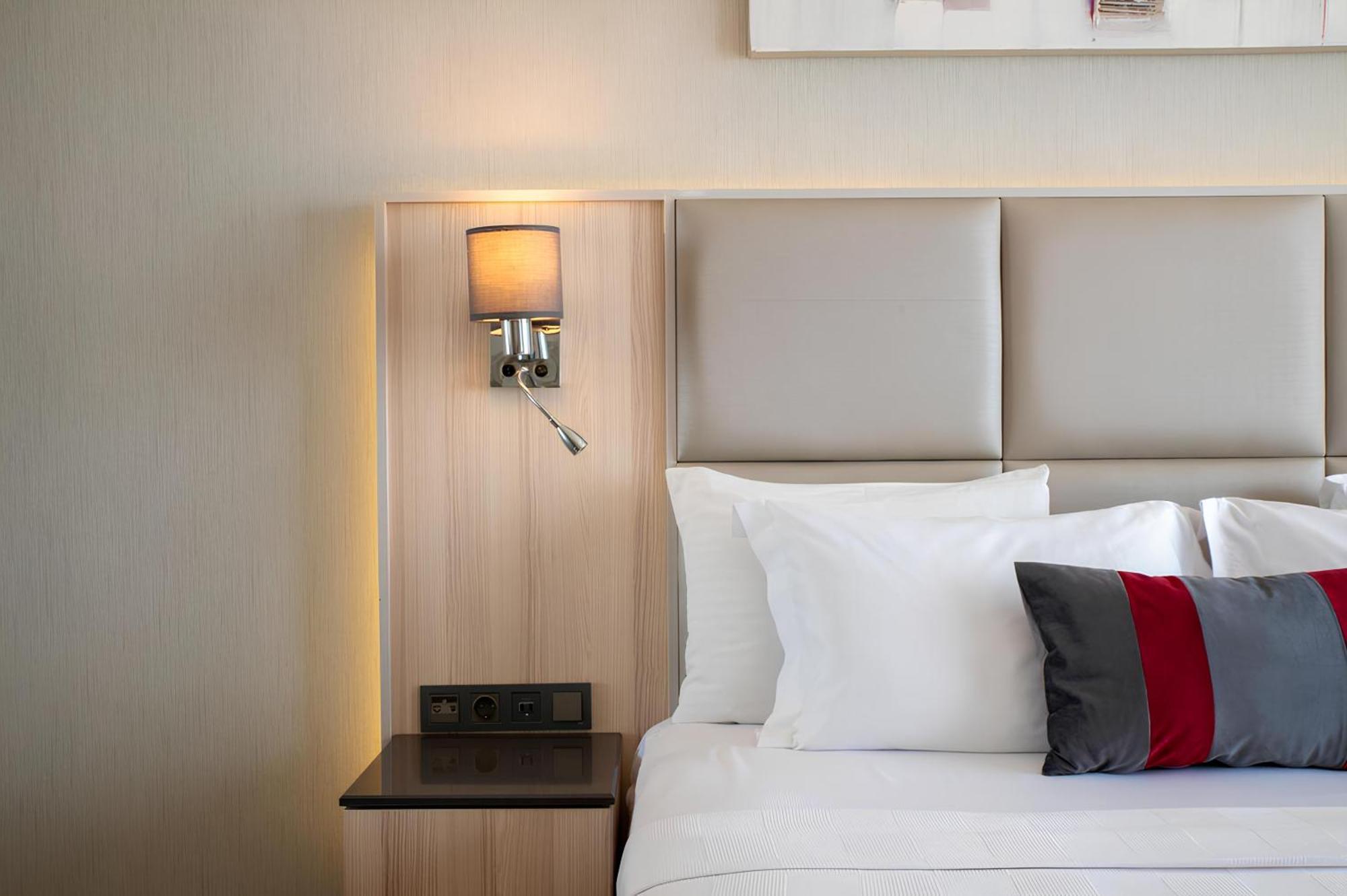 Ramada By Wyndham Fethiye Oludeniz Adult Only Hotell Exteriör bild