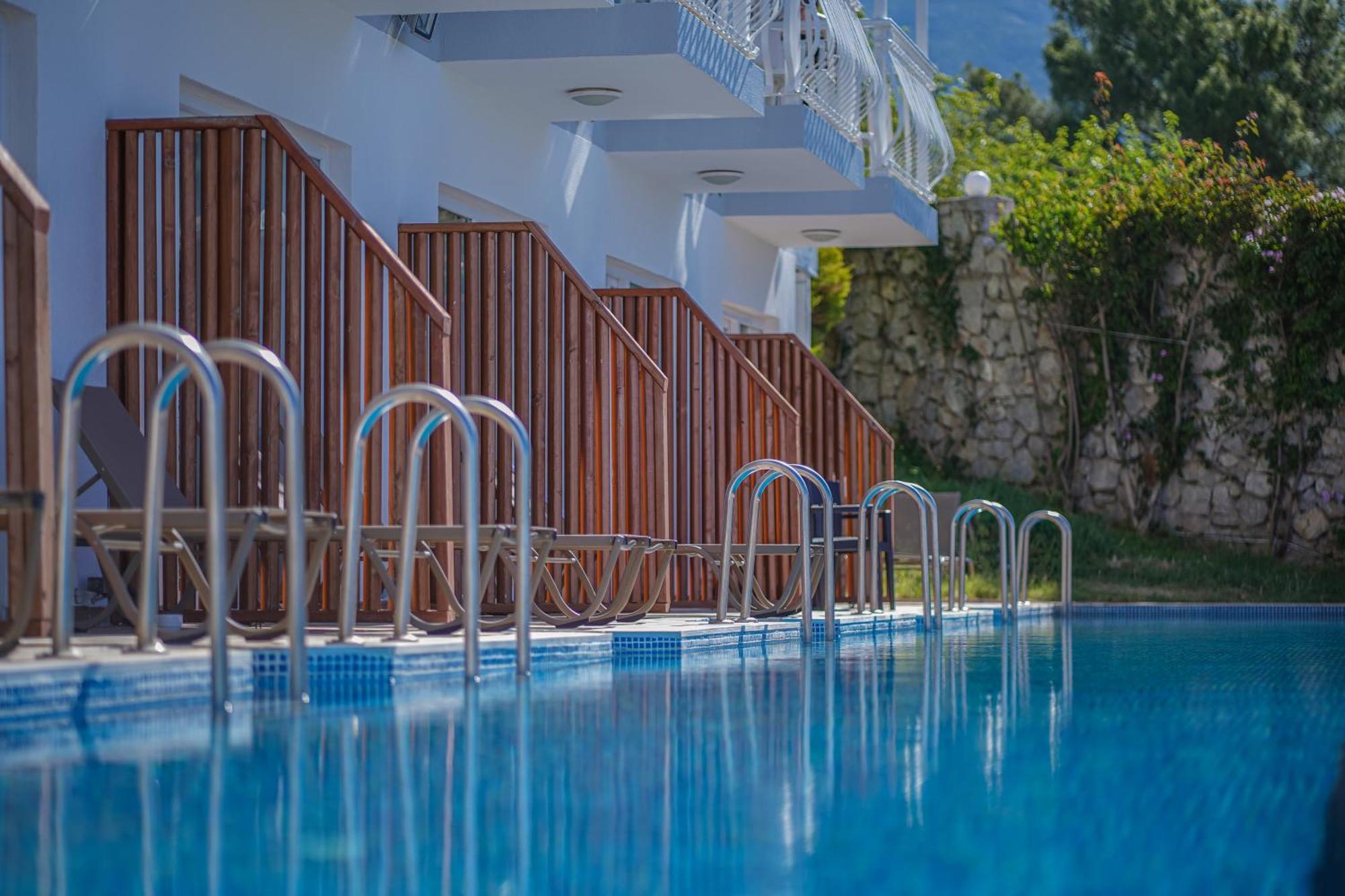 Ramada By Wyndham Fethiye Oludeniz Adult Only Hotell Exteriör bild