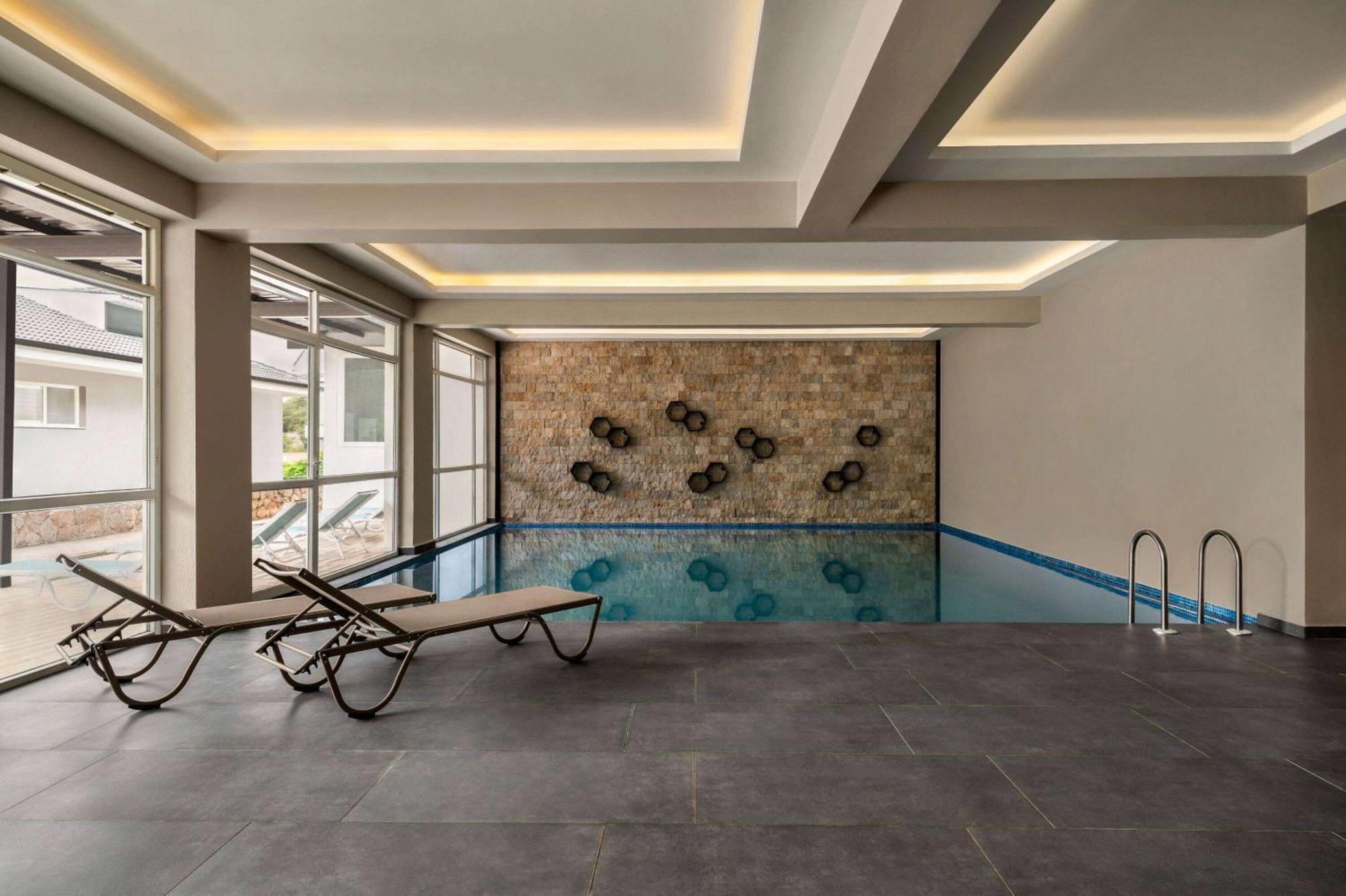 Ramada By Wyndham Fethiye Oludeniz Adult Only Hotell Exteriör bild