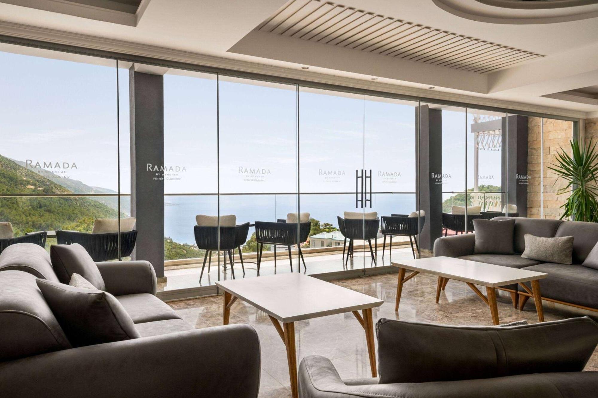 Ramada By Wyndham Fethiye Oludeniz Adult Only Hotell Exteriör bild
